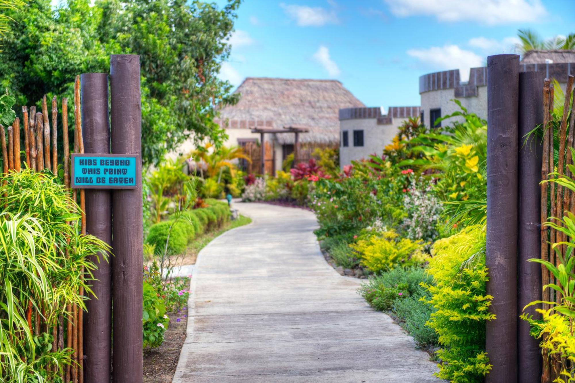 Koro Sun Resort & Rainforest Spa Savusavu Kültér fotó